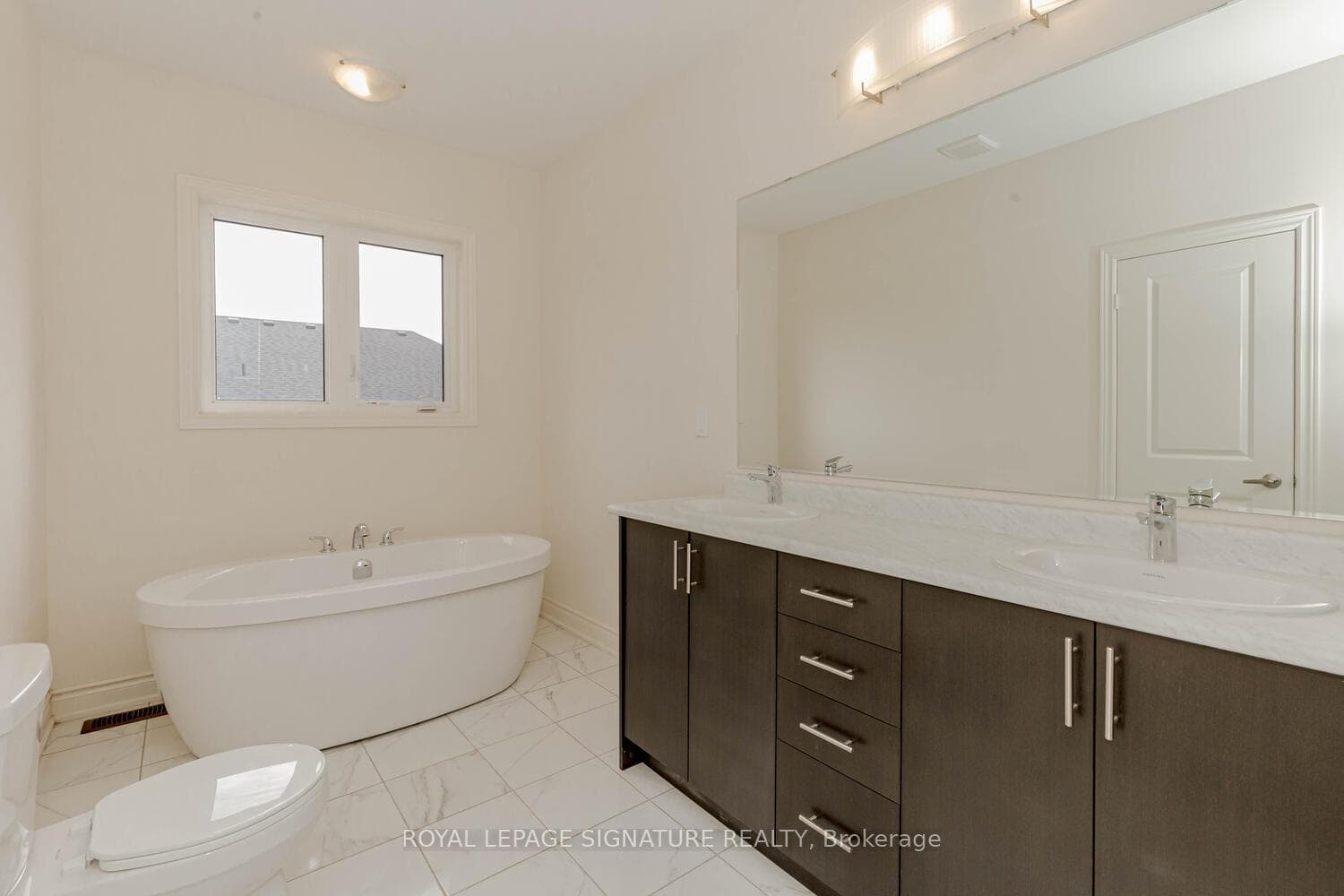 58 Attwater Drive photo 25