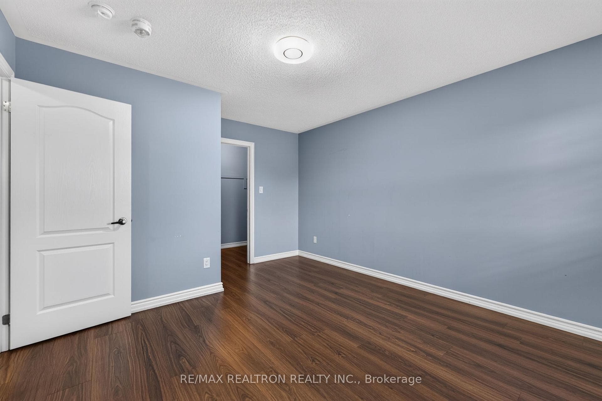 42 Cale Avenue photo 22