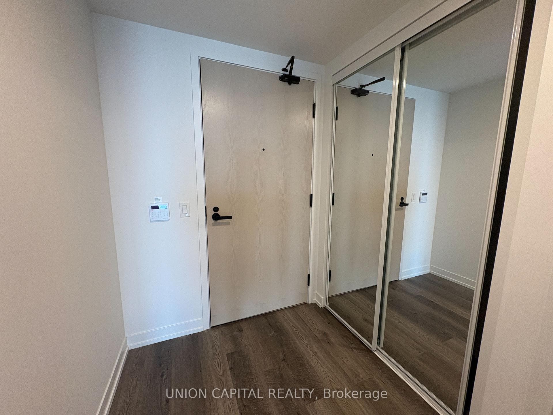 195 Commerce Street Unit 1111 photo 2