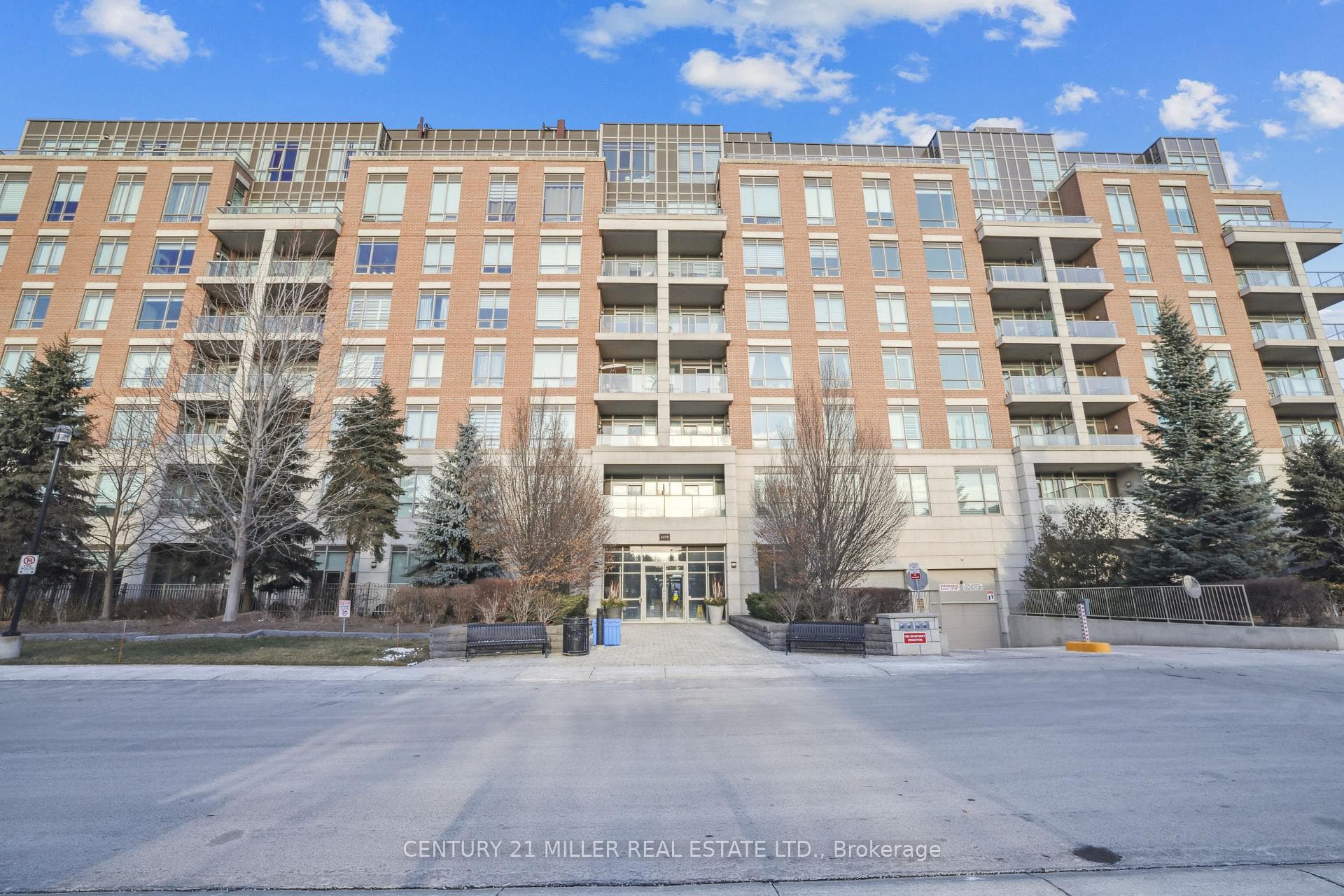 2470 Prince Michael Drive Unit 213 photo 4