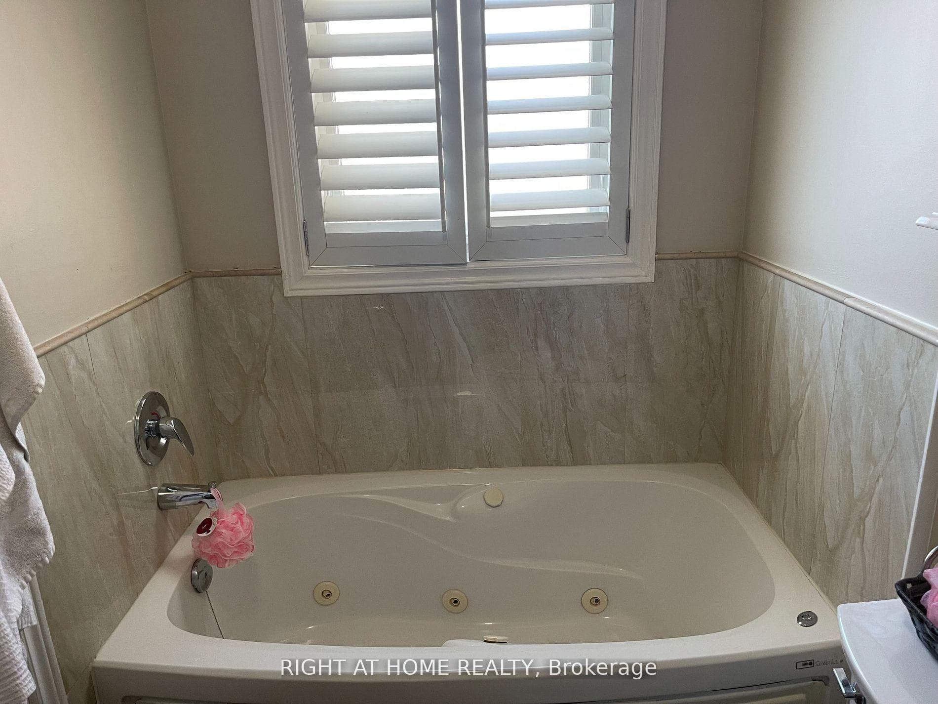 18 Archbury Circle photo 15