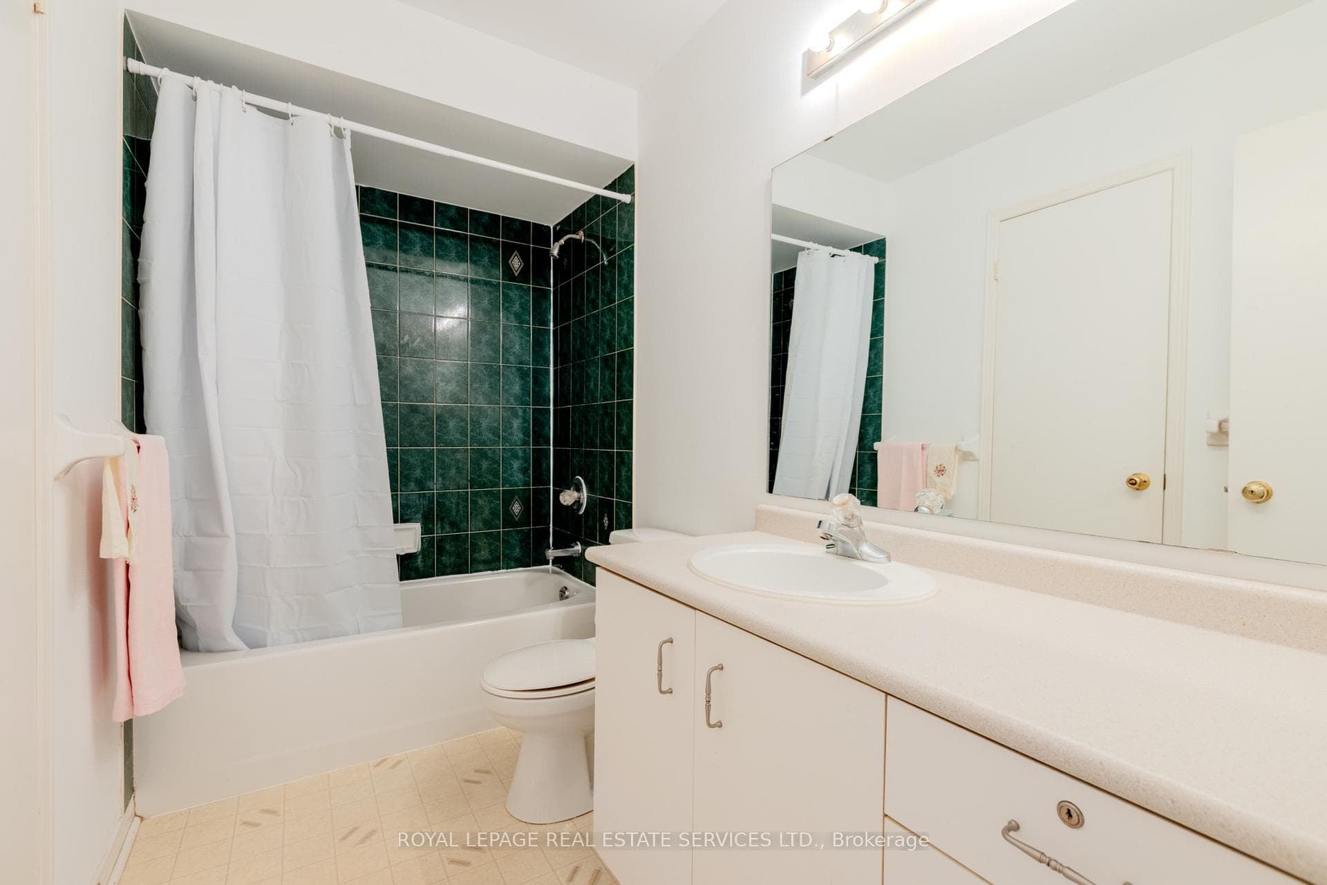 5910 Greensboro Drive Unit 134 photo 19