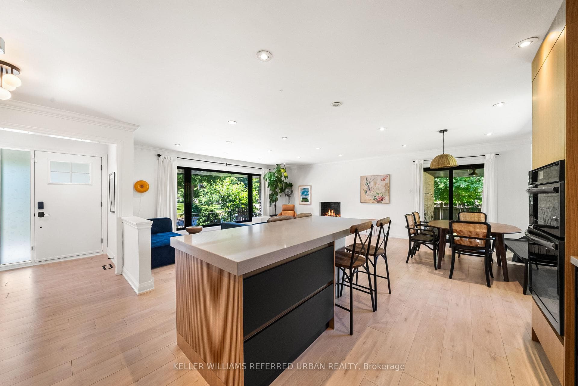 115 Bonnyview Drive photo 15