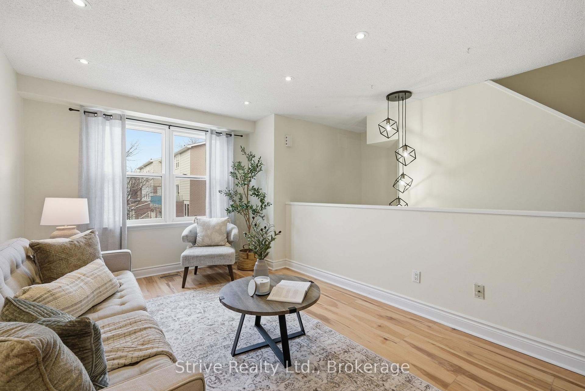 1718 John Street Unit 33 photo 7