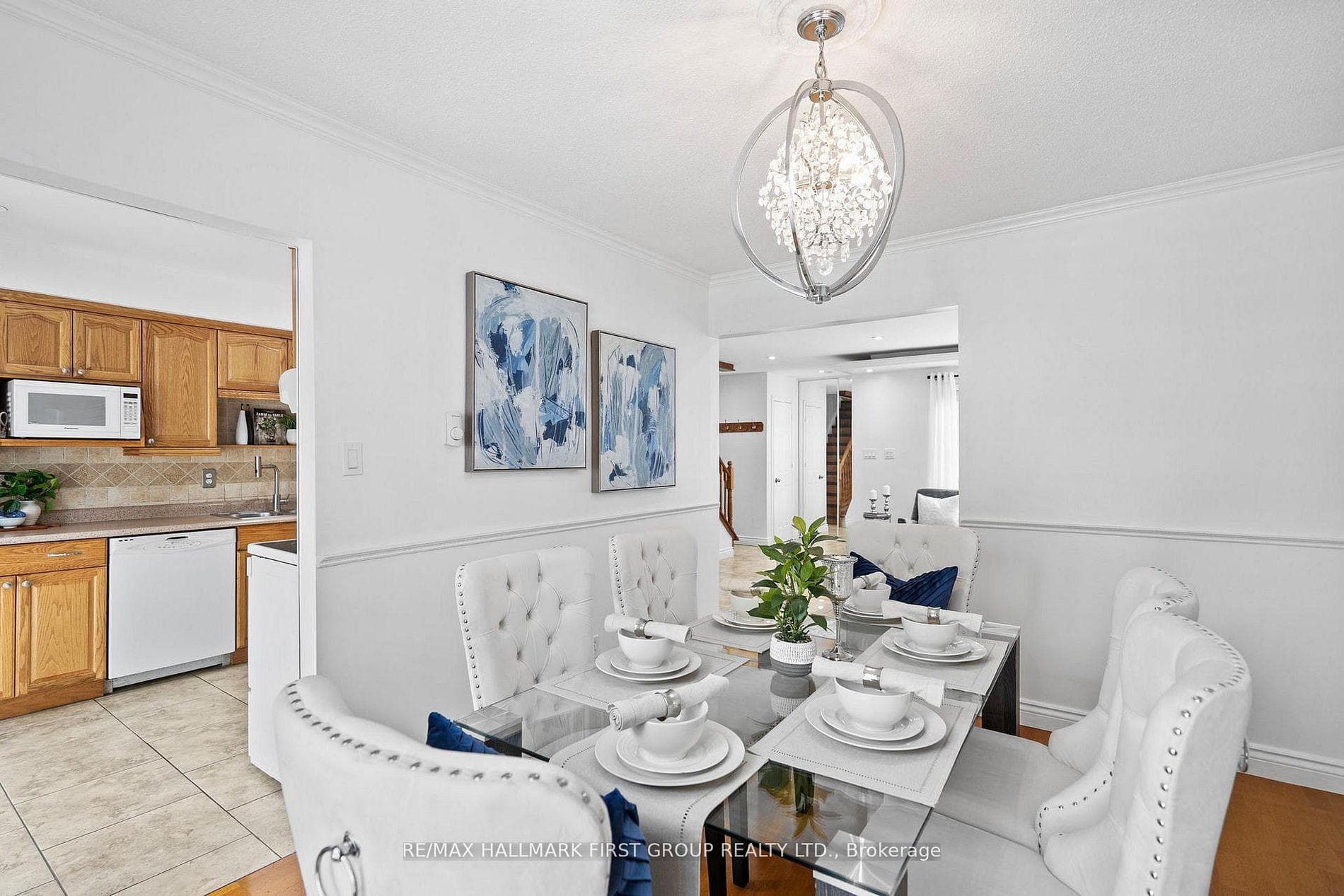543 Dorchester Drive photo 12
