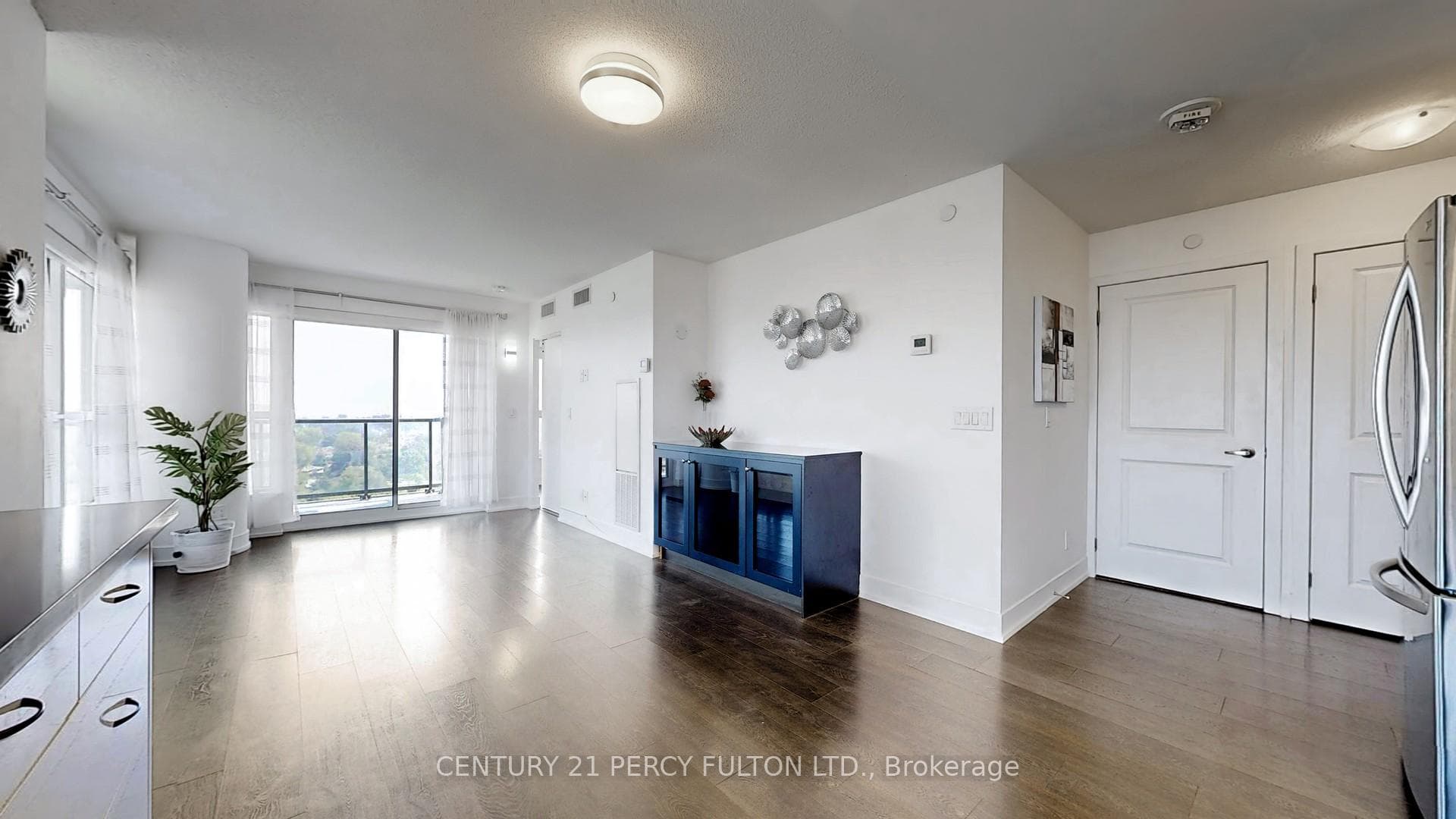1255 Bayly Street Unit 1104 photo 6