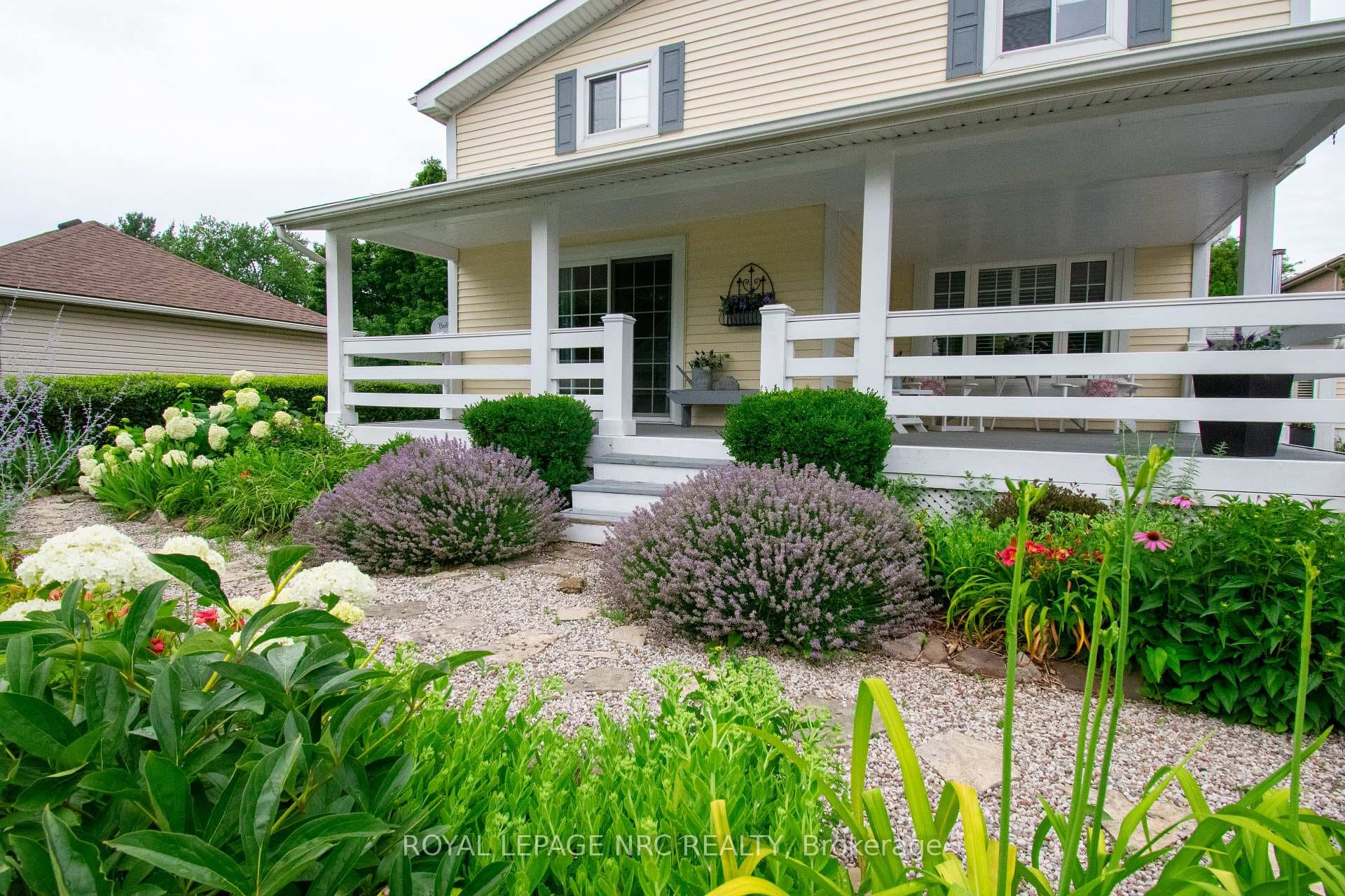 87 Lakeport Road photo 4