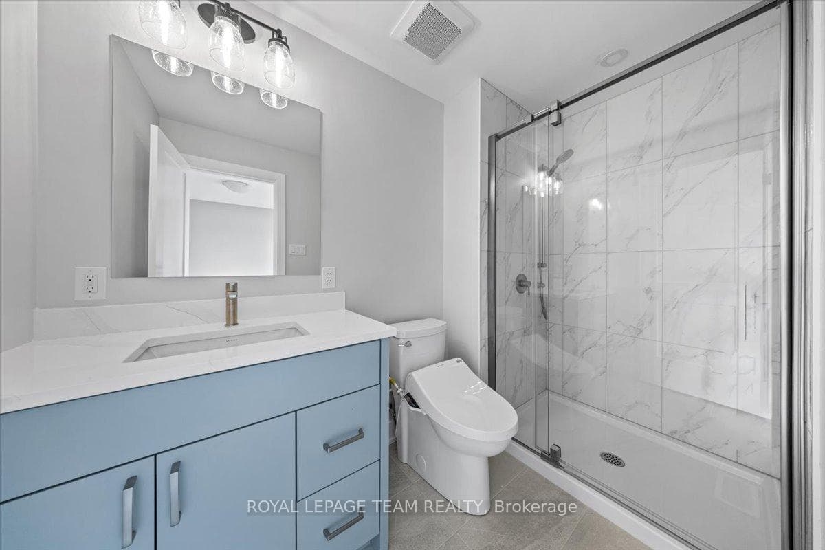72 Synergy Way photo 25