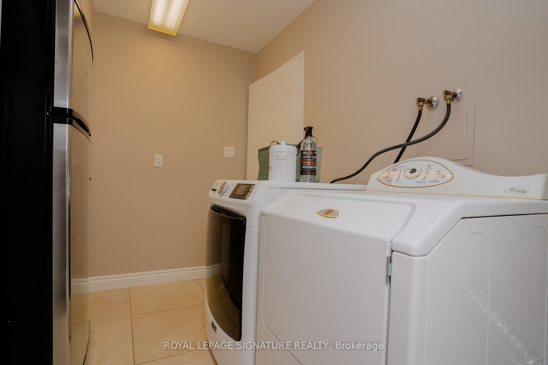 50 Elm Drive Unit 1212 photo 29