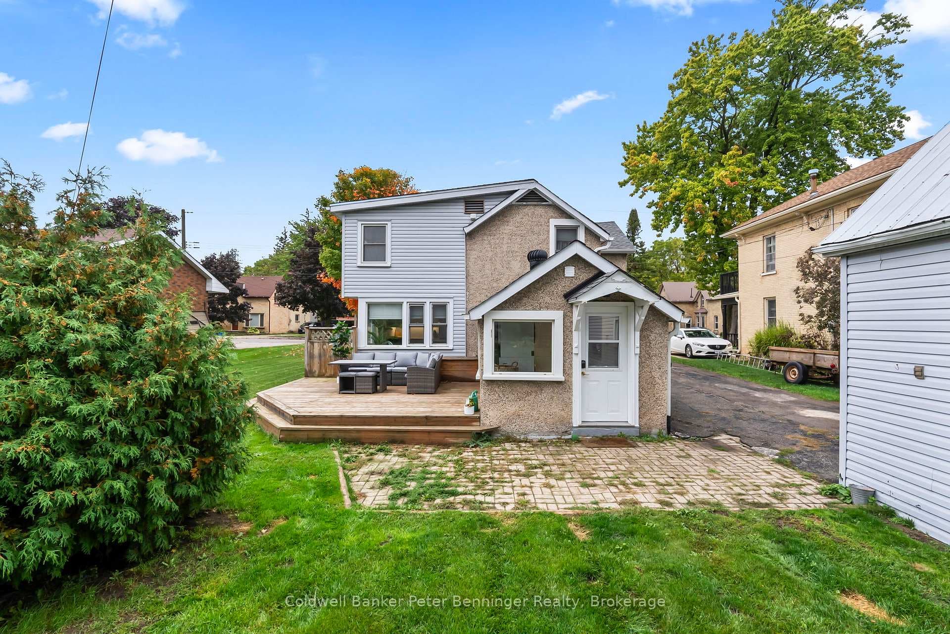 620 Victoria Street photo 26