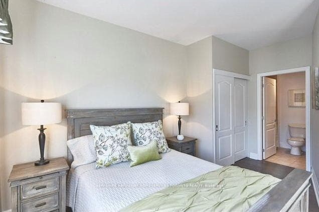 44 Bond Street Unit 305 photo 9