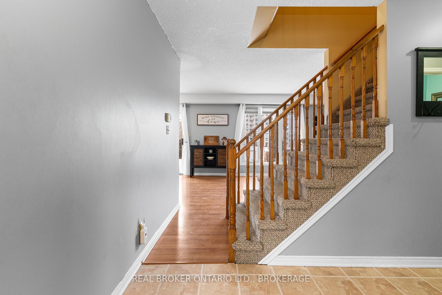633 Davis Drive photo 4