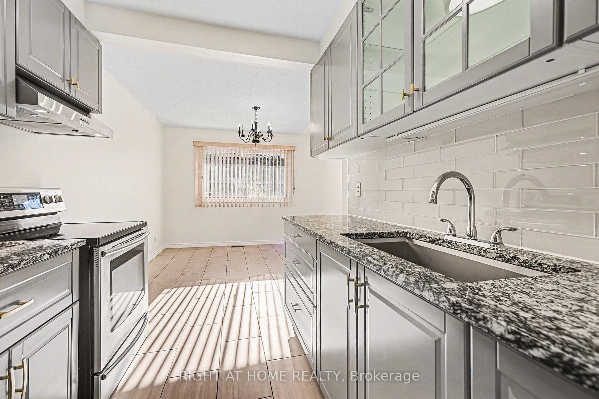 1213 Bowmount Street Unit 51 photo 11