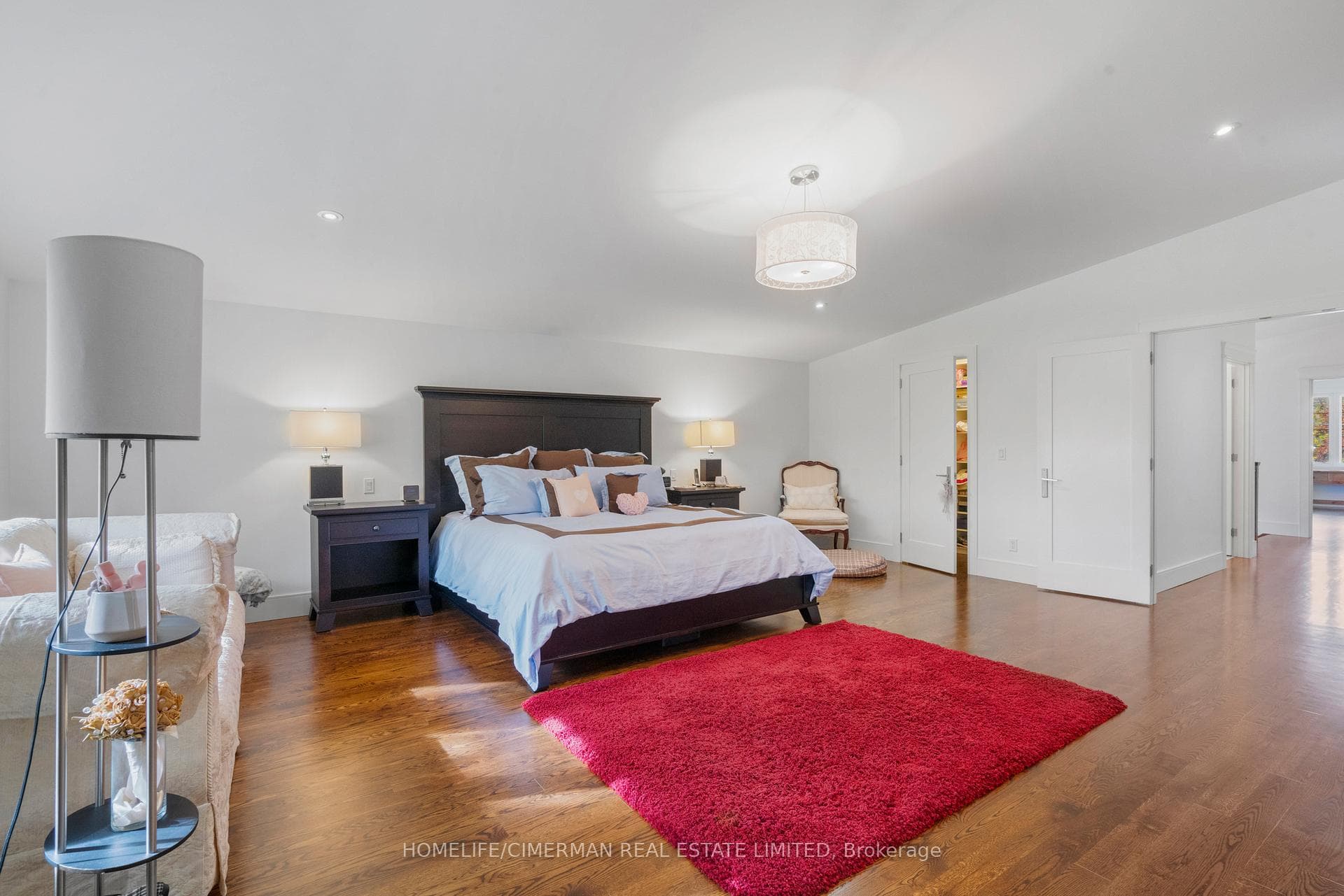 145 Churchill Avenue photo 32