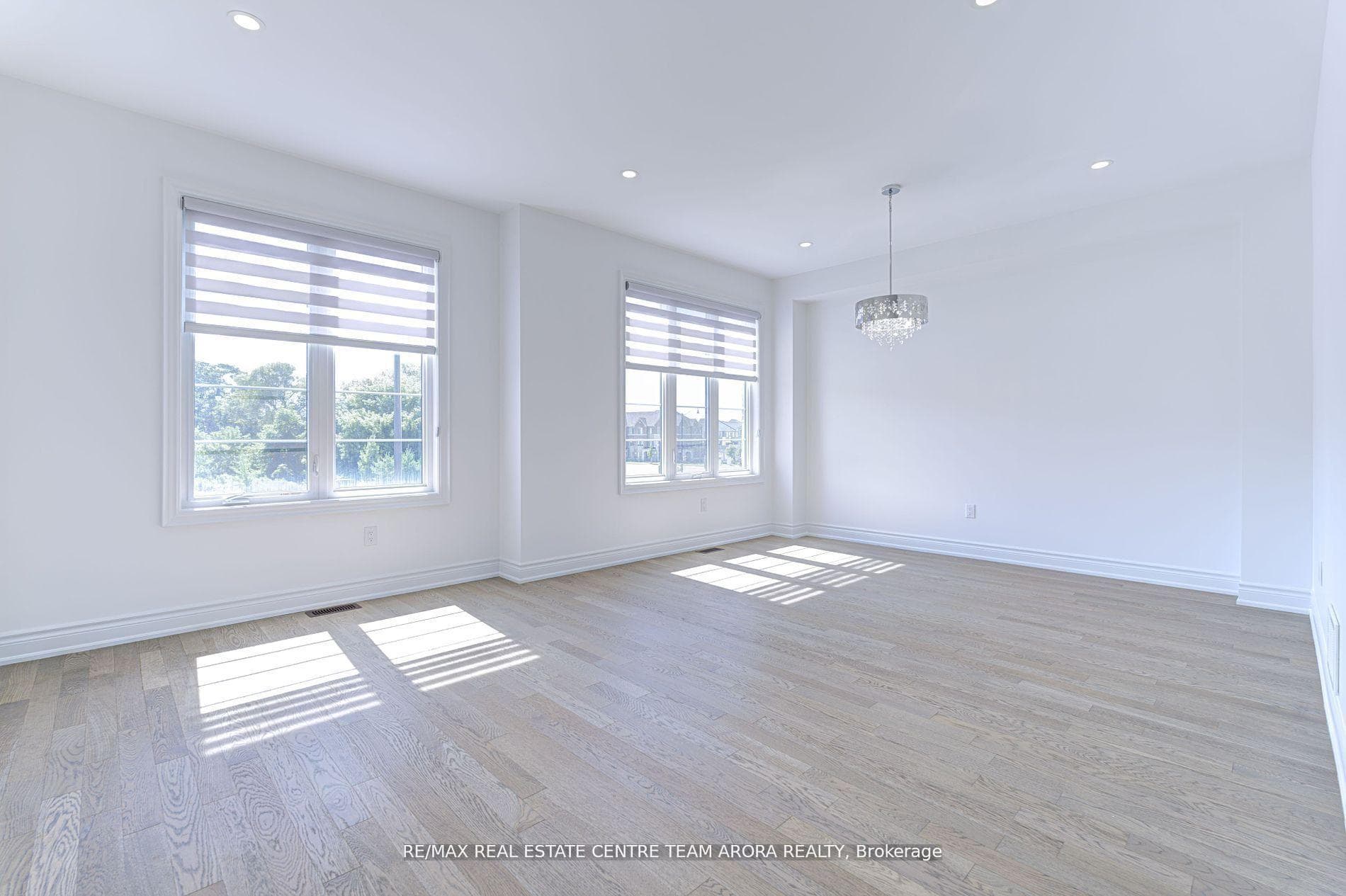 8585 Financial Drive photo 12