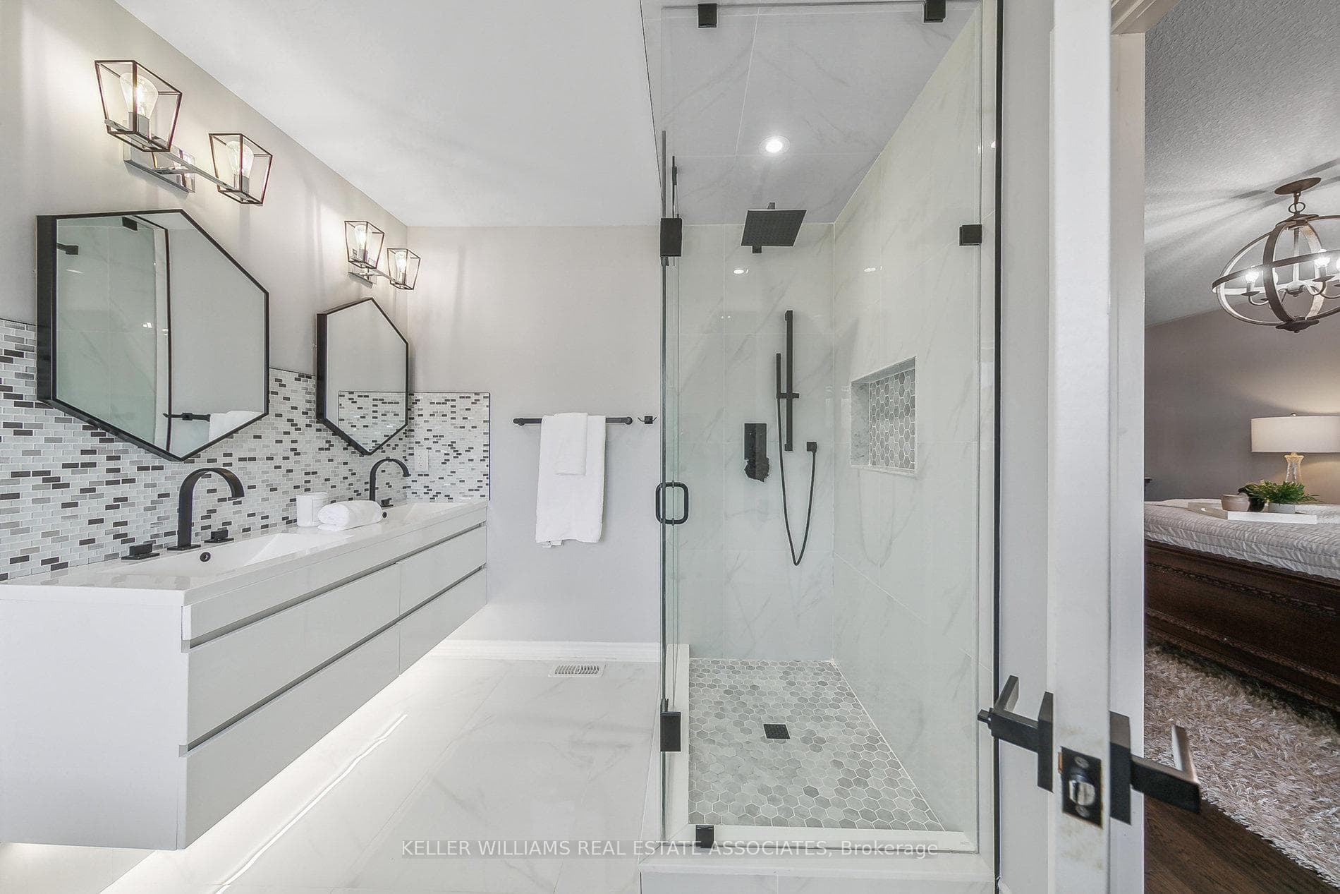 99 Dolomiti Court photo 20