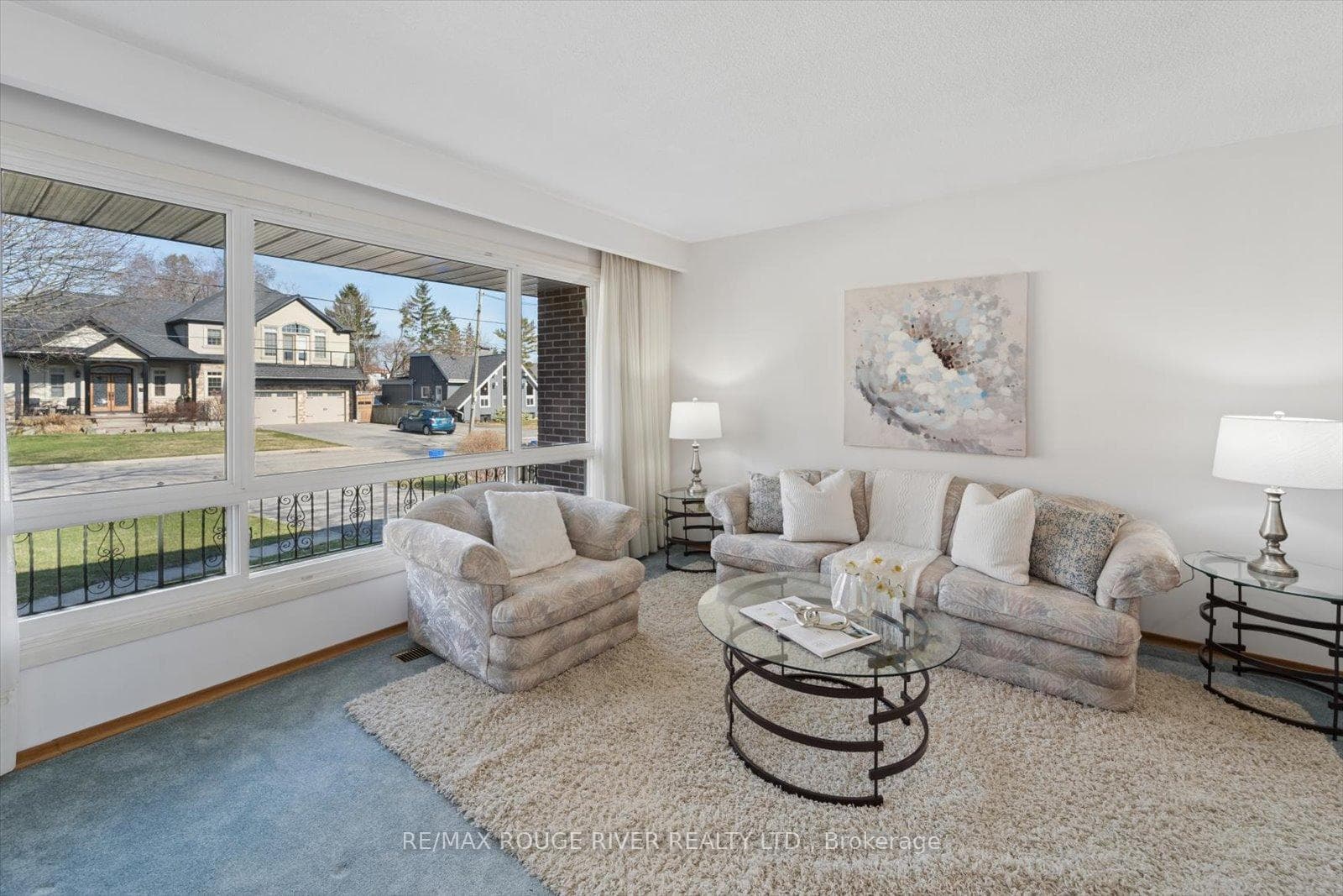 672 Pleasant Street photo 9
