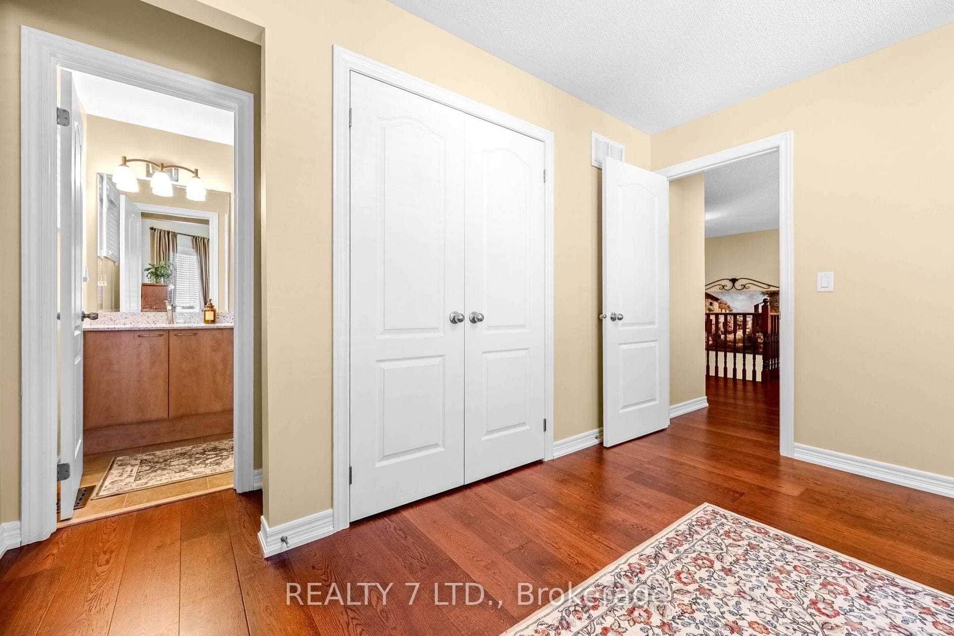 3217 Swiss Court photo 35