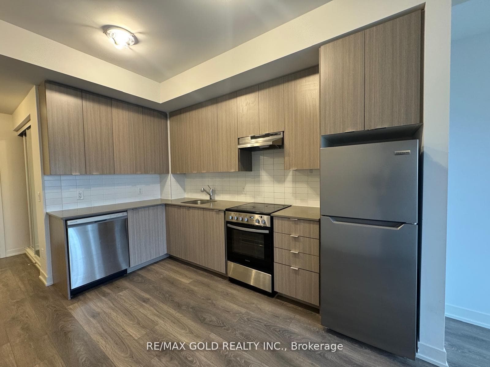 58 Sky Harbour Drive Unit 206 photo 8
