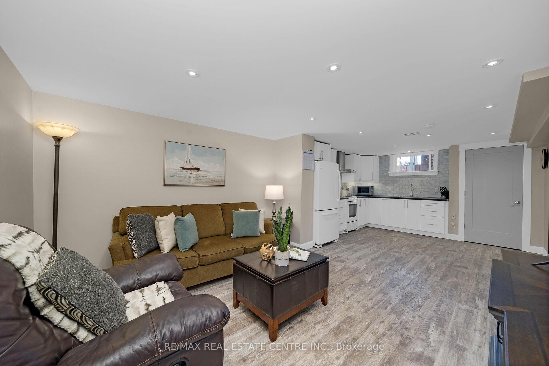 226 Daniel Street photo 28