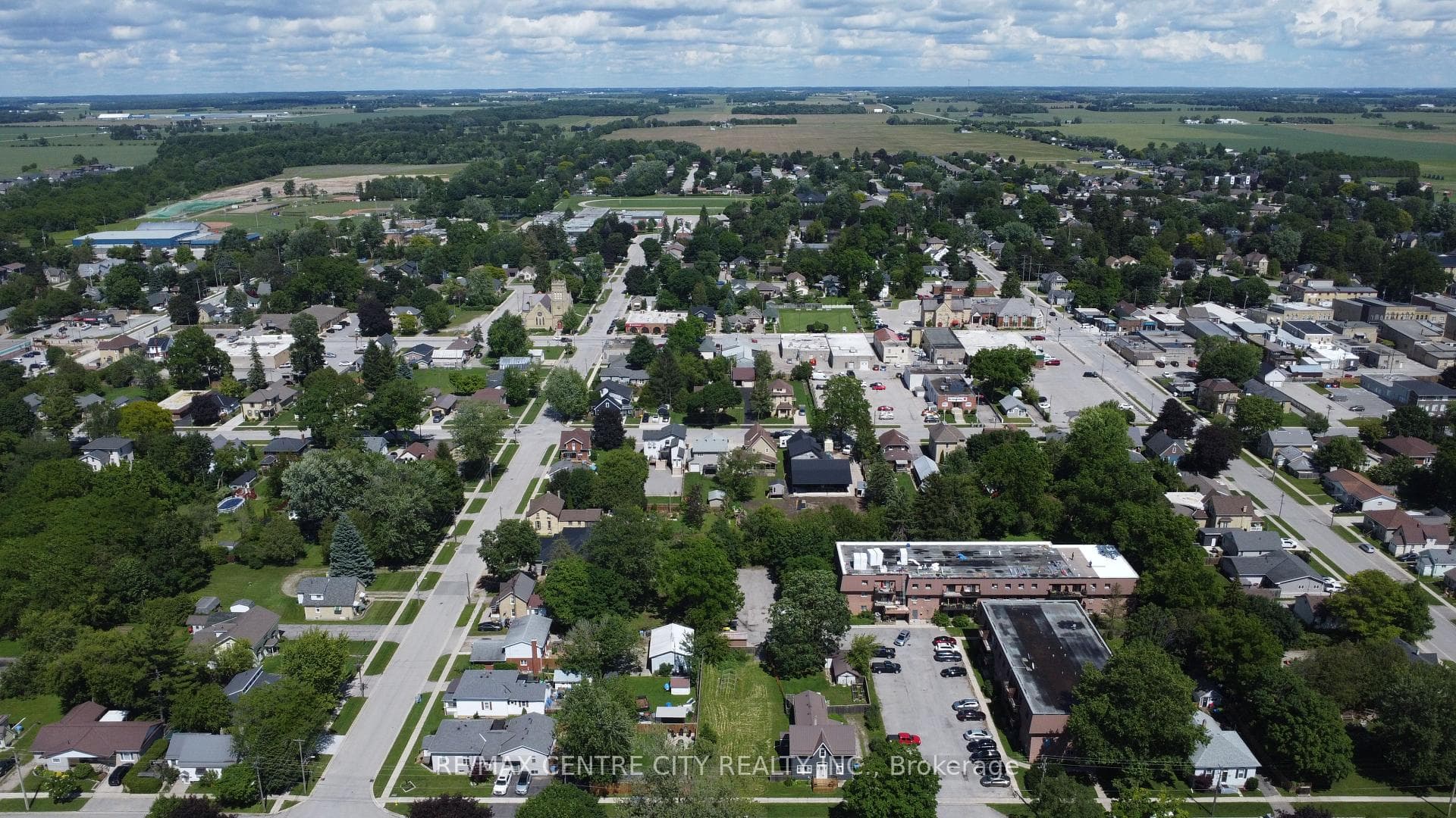 290 Carling Street photo 9