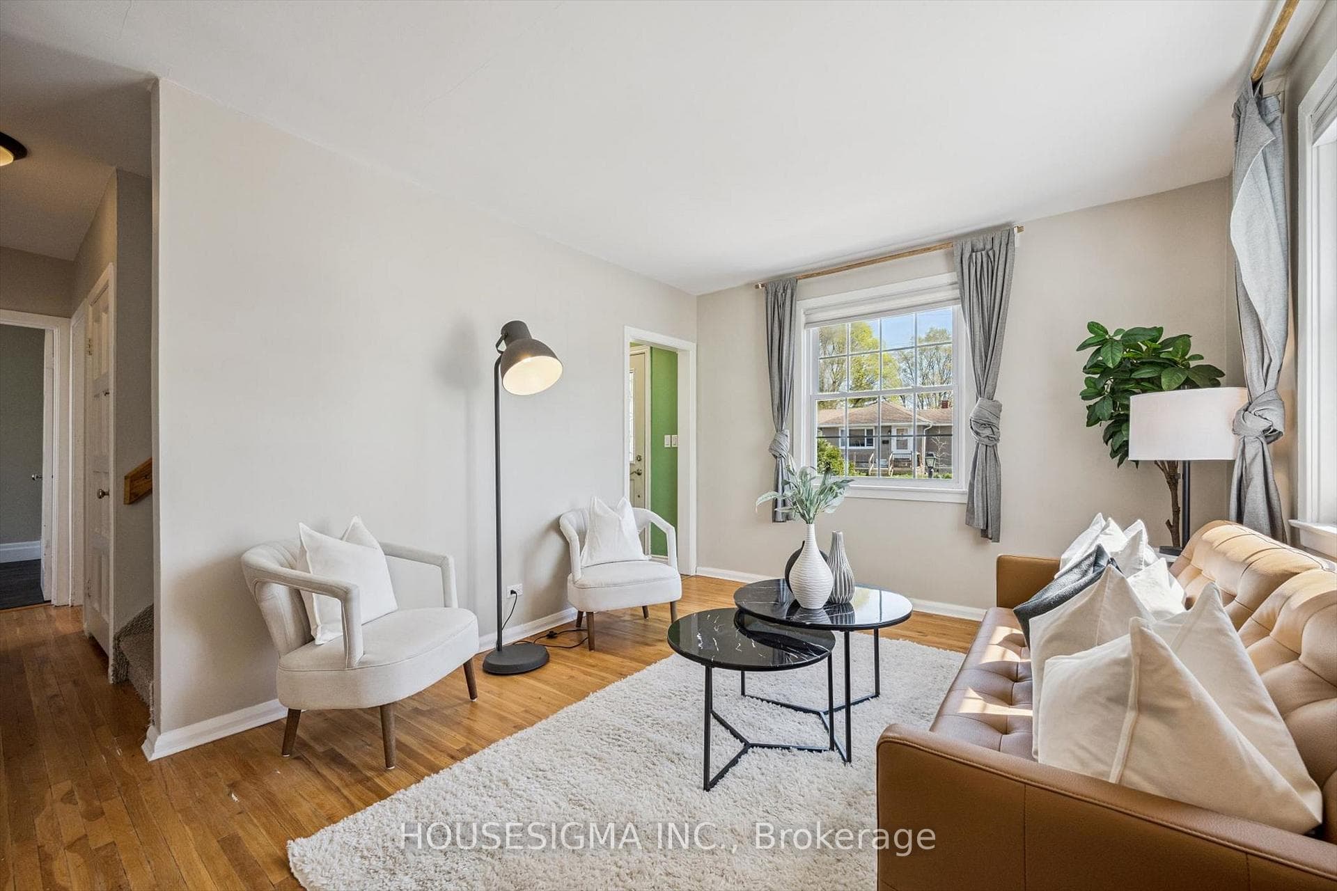 46 Seneca Drive photo 12