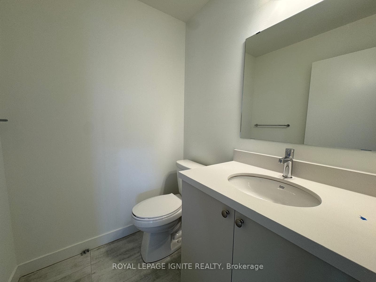 51 Clarington Boulevard Unit 322 photo 26
