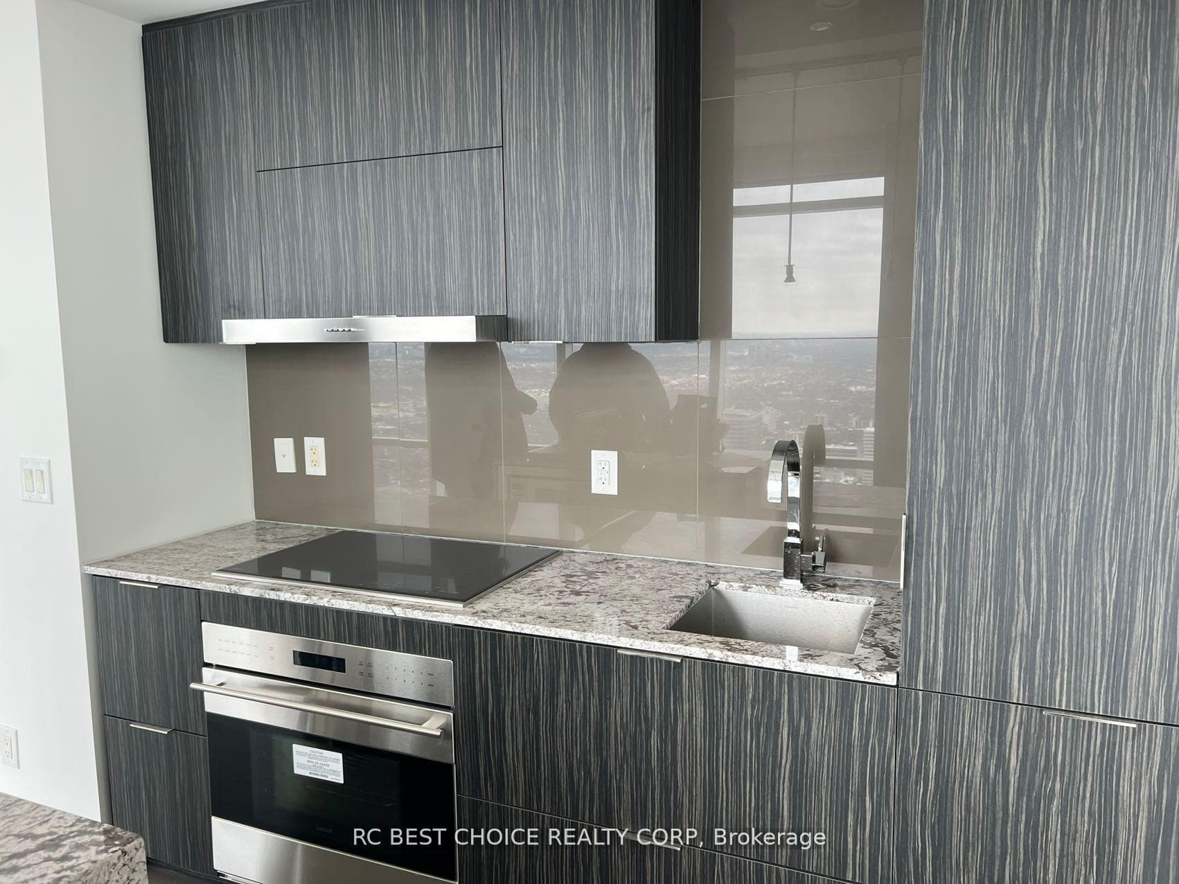 1 Bloor Street Unit 5509 photo 20