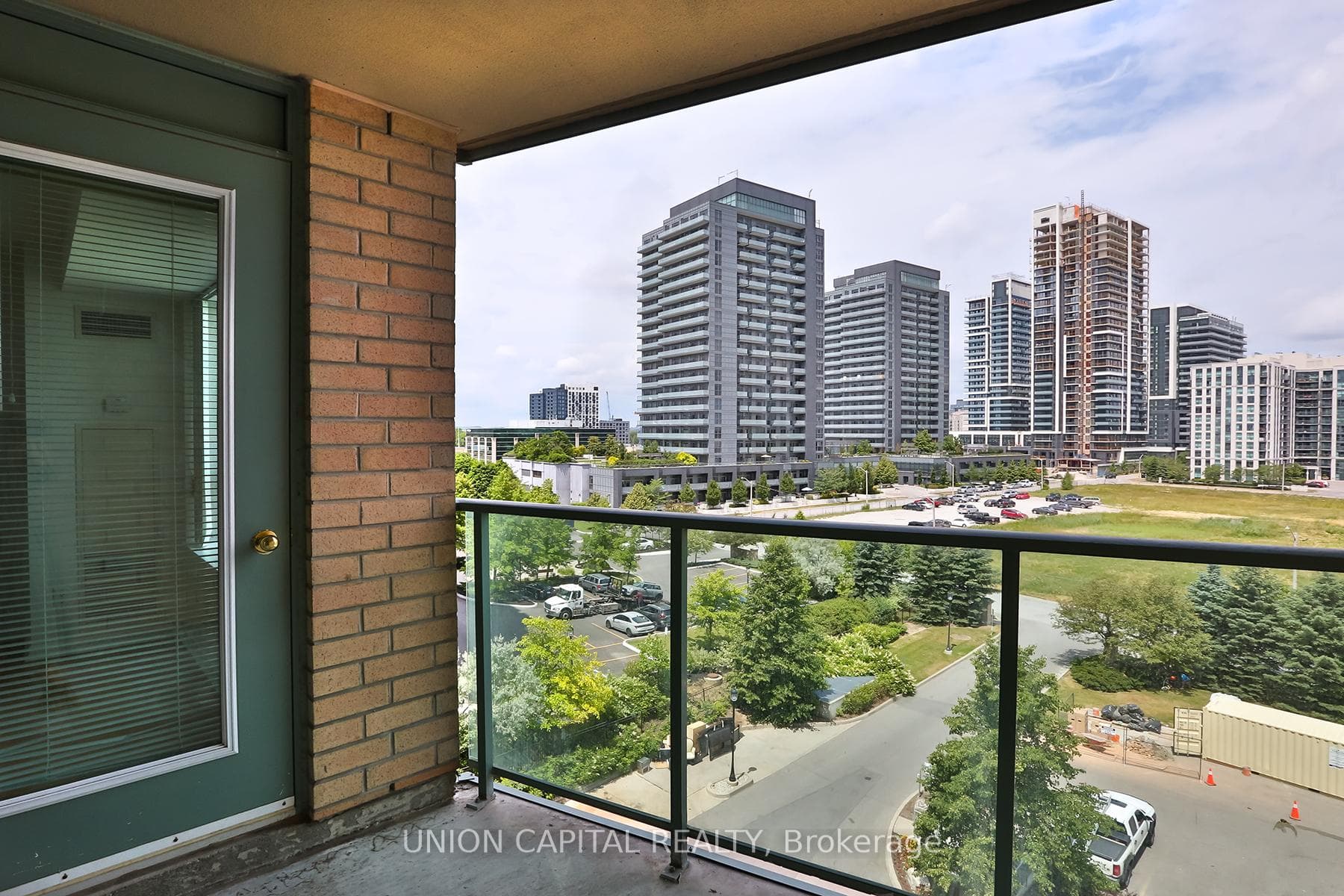 23 Oneida Crescent Unit 612 photo 23