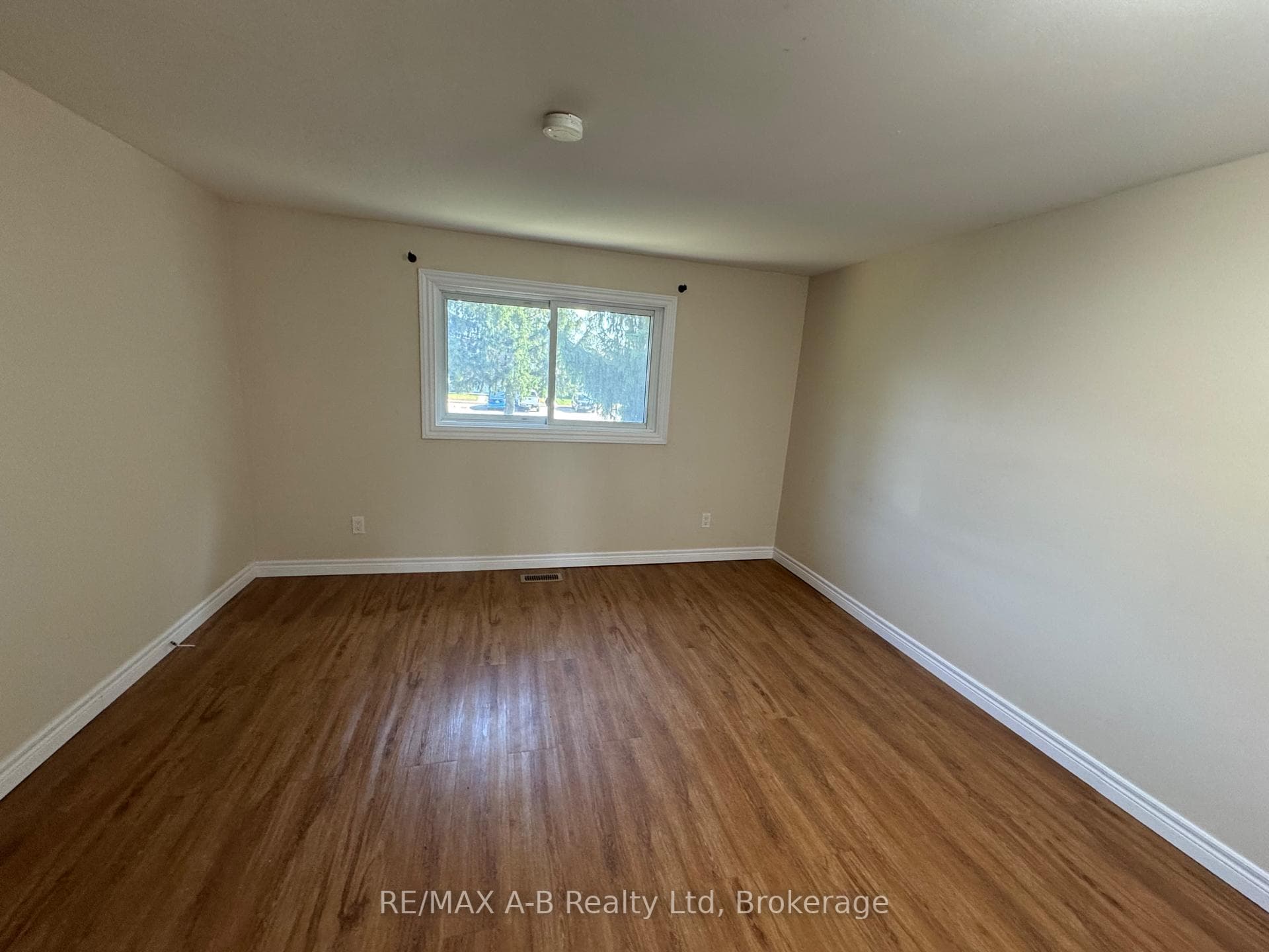 95 Springbank Avenue Unit 5 photo 5
