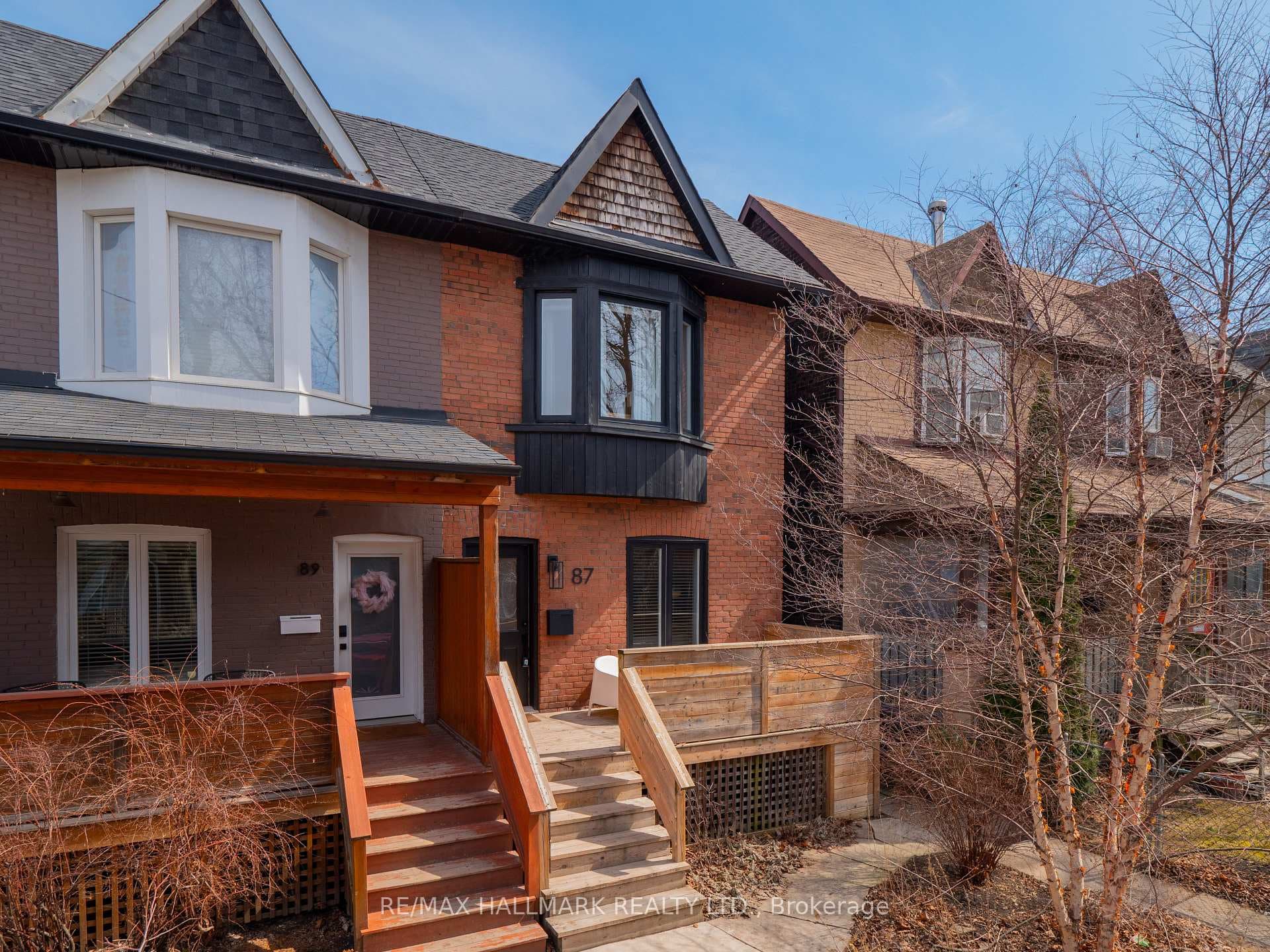 87 Empire Avenue photo 2