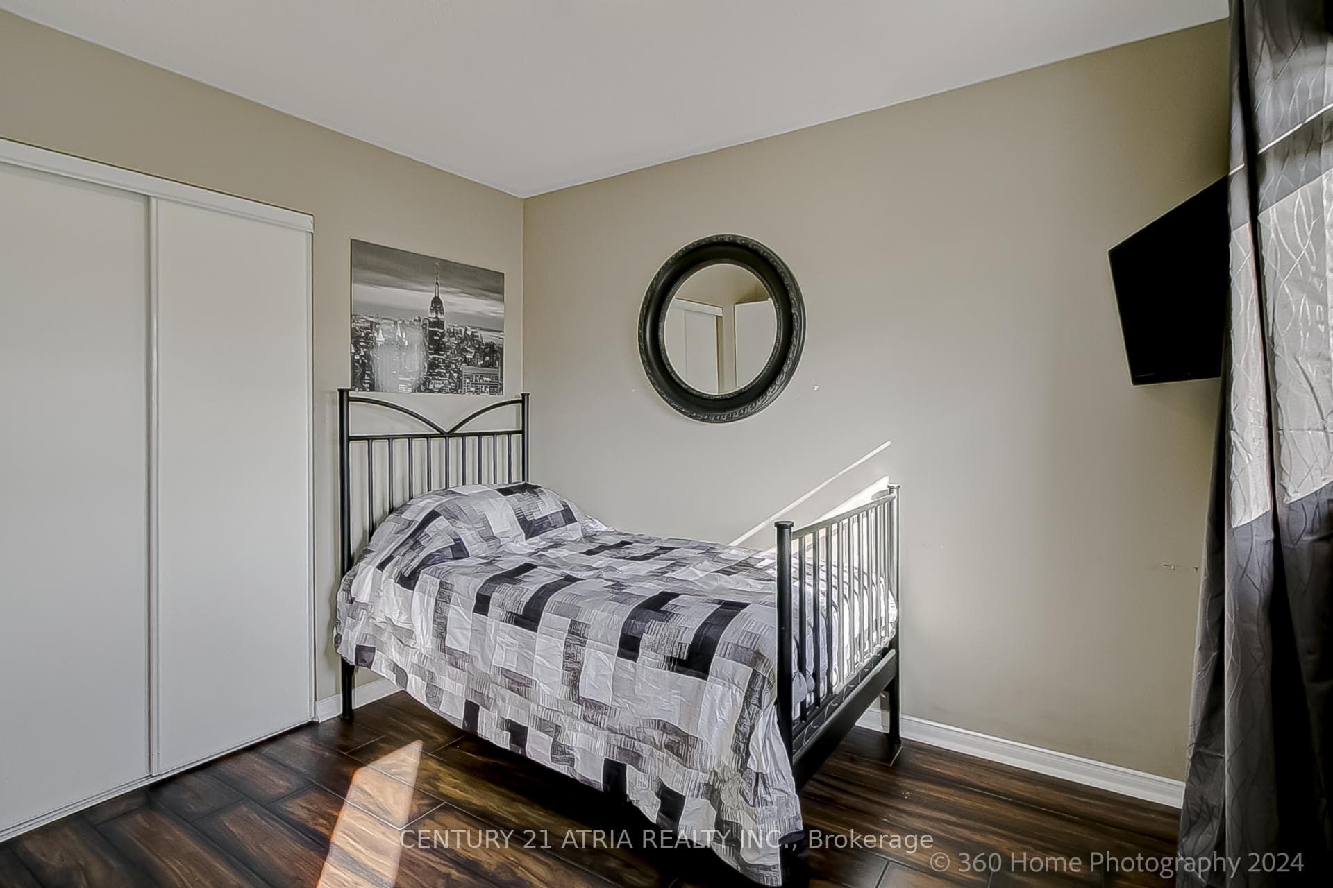 122 Denton Circle photo 19