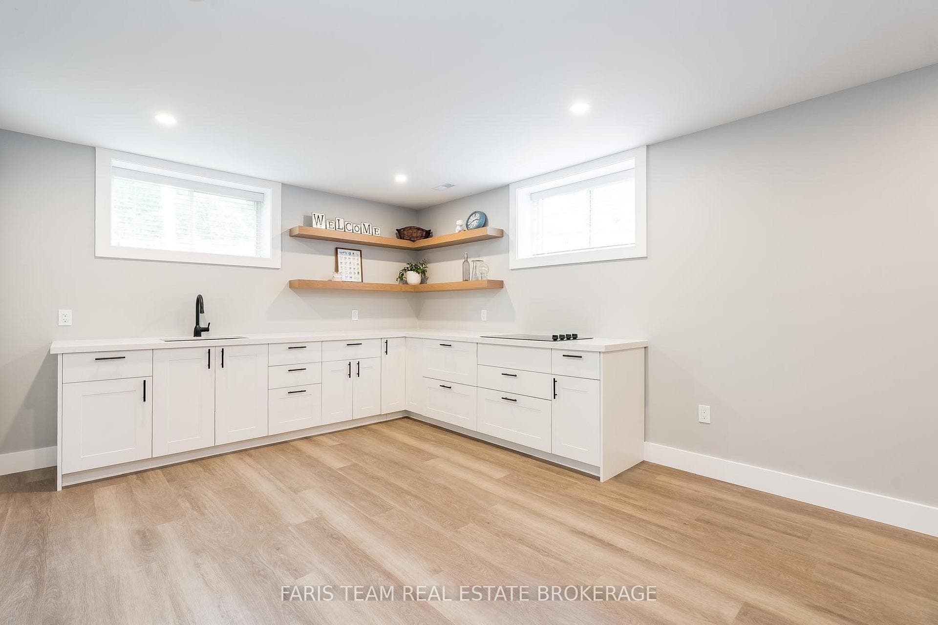 16 Tall Pines Drive photo 24