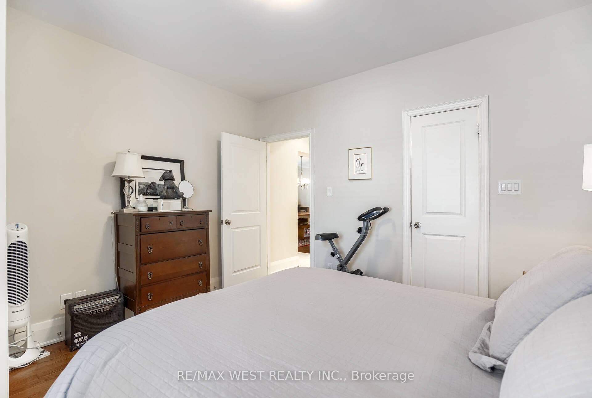 6 Oriole Gardens Unit Main photo 20