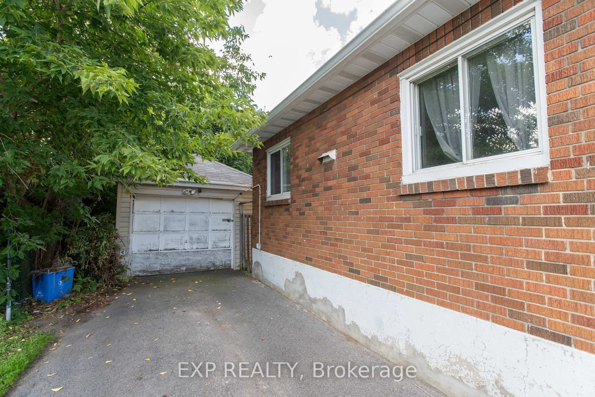 501 McConnell Avenue photo 2