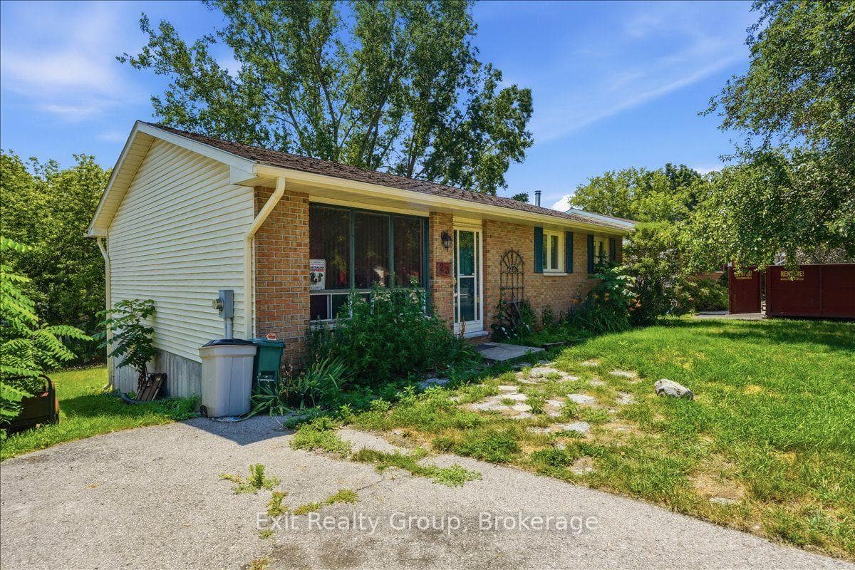 23 Van Alstine Drive photo 4