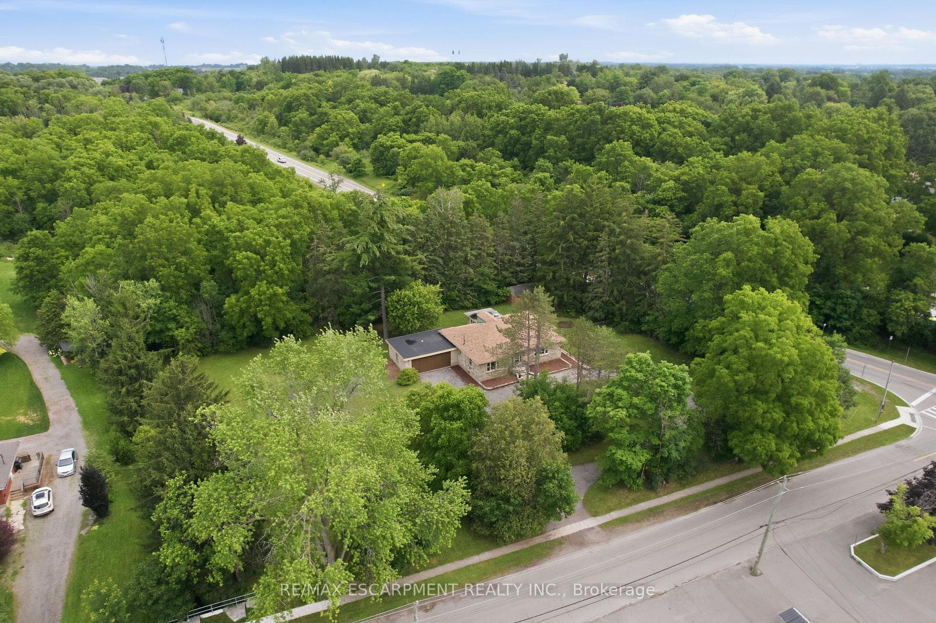 326 Old Brock Road photo 40