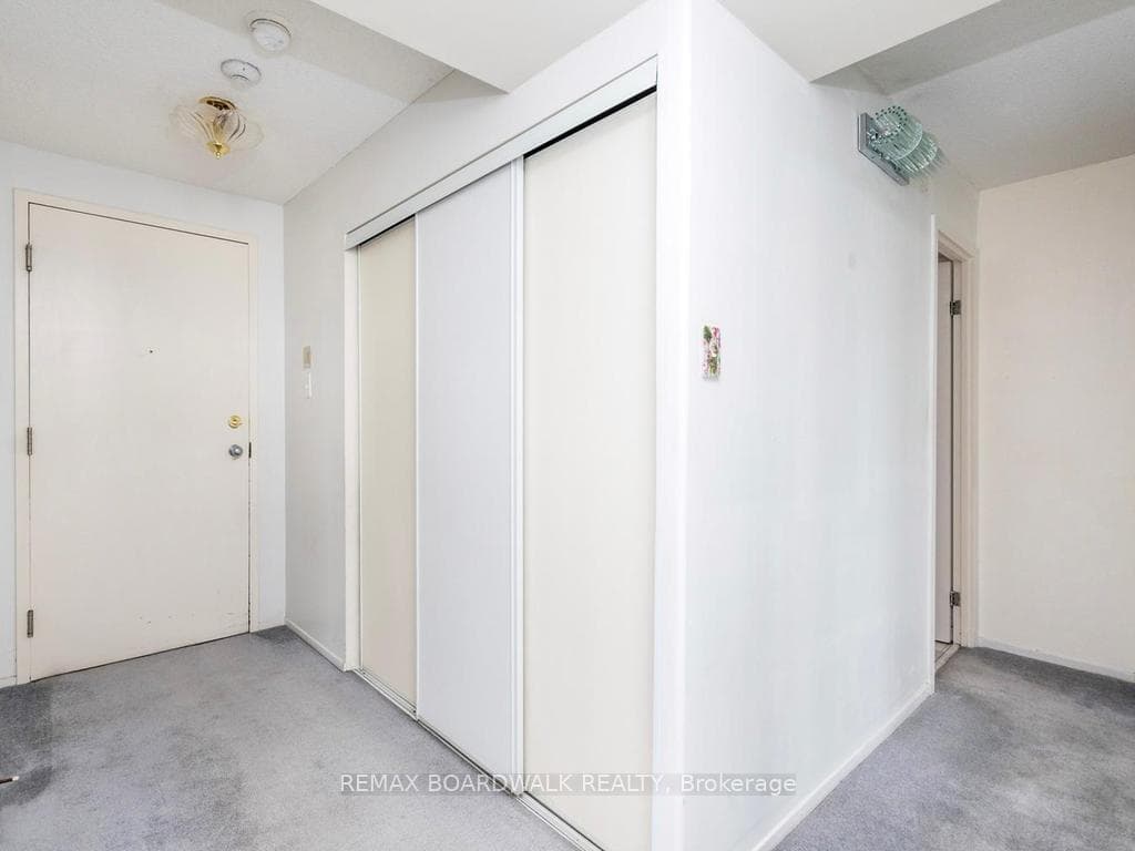 Foyer in apartment