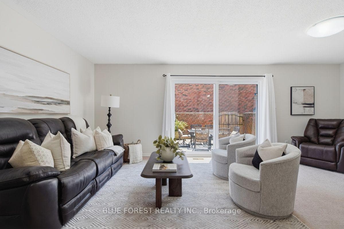 742 Fanshawe Park Road Unit 41 photo 5
