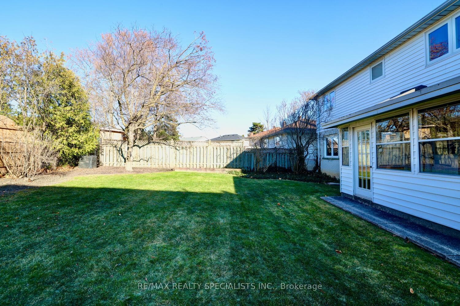 2196 Thorn Lodge Drive photo 34