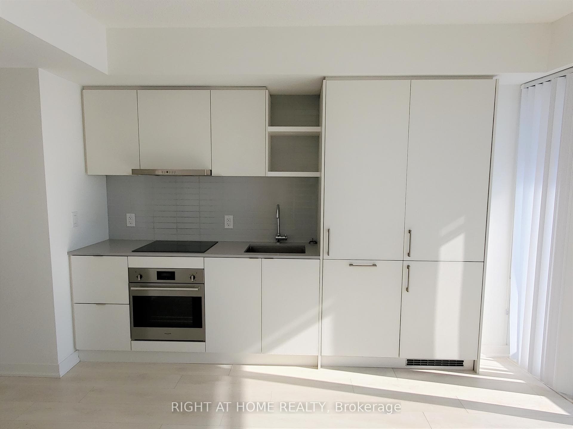 100 Harbour Street Unit 5408 photo 2