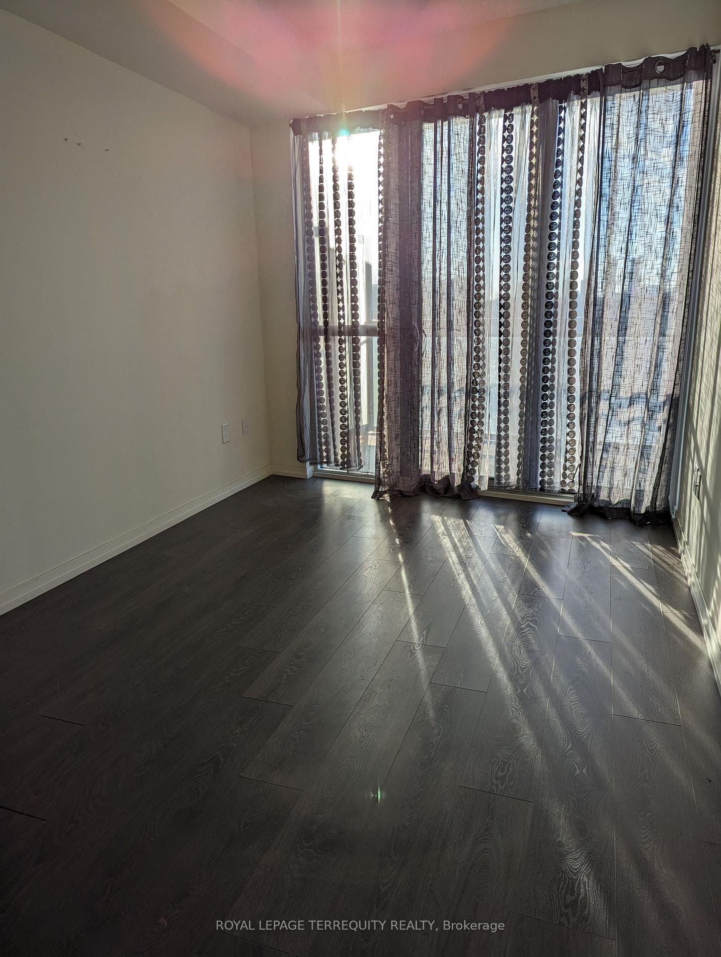 3237 Bayview Avenue Unit 901 photo 14