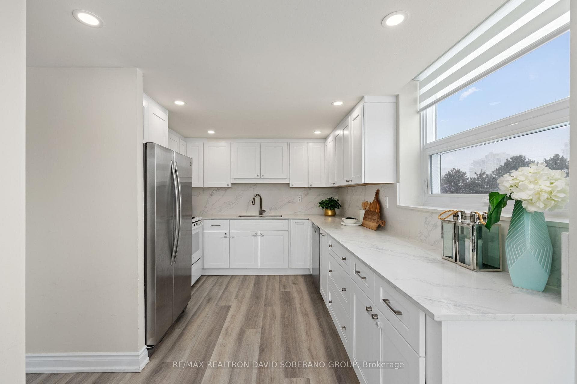 7601 Bathurst Street Unit 315 photo 12