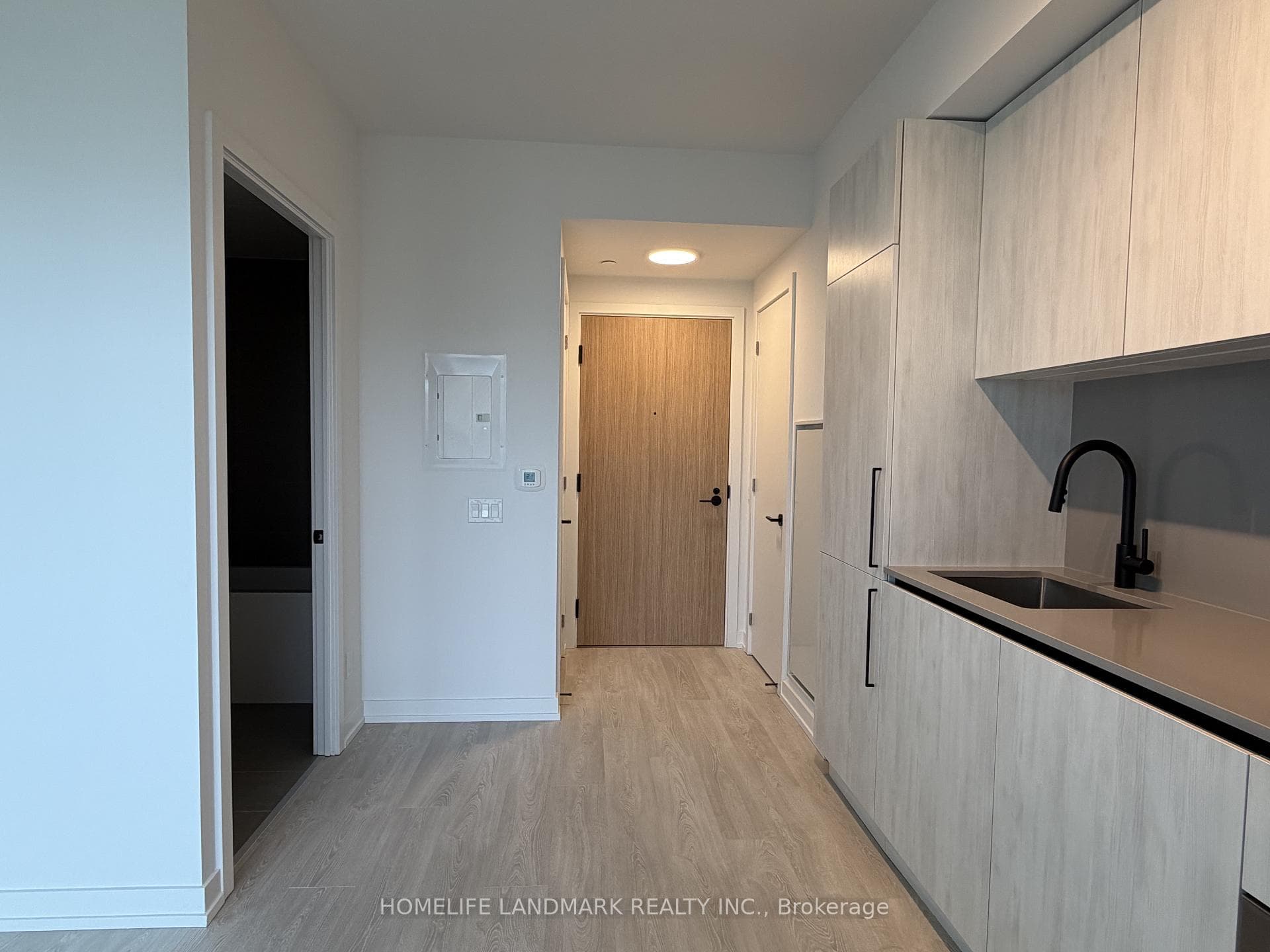 35 Parliament Street Unit 1210 photo 7