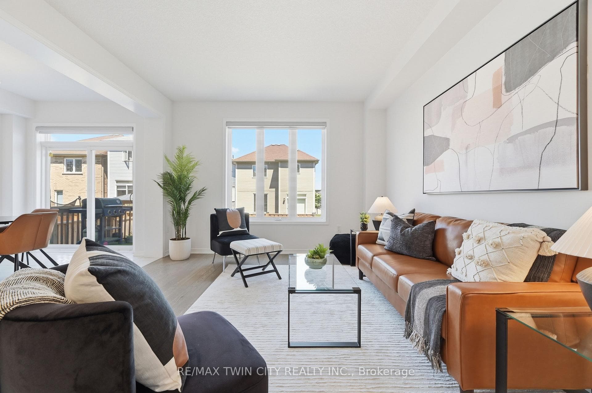 46 Munro Circle photo 10