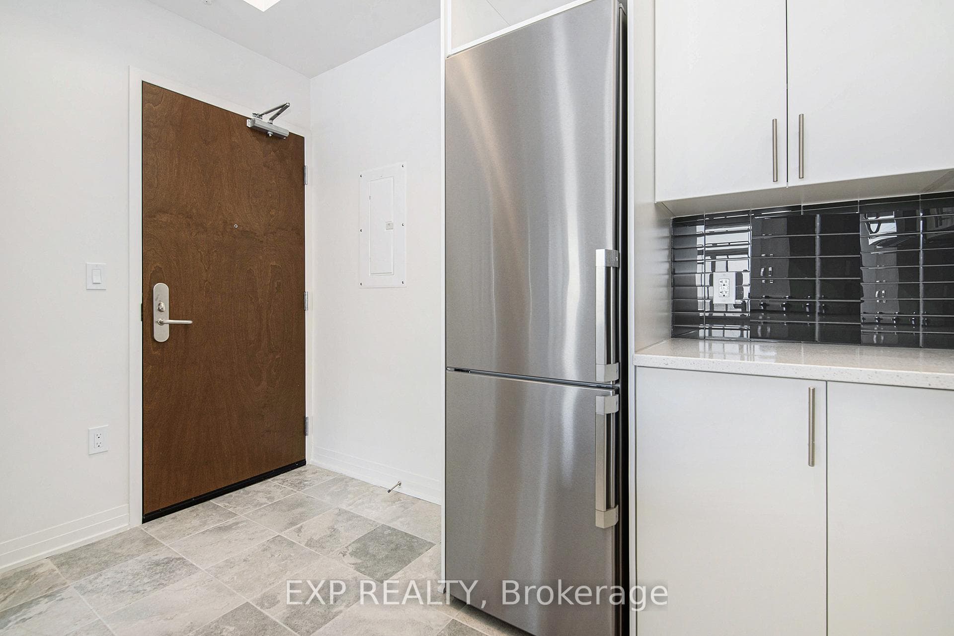 805 Carling Avenue Unit #1805 photo 12
