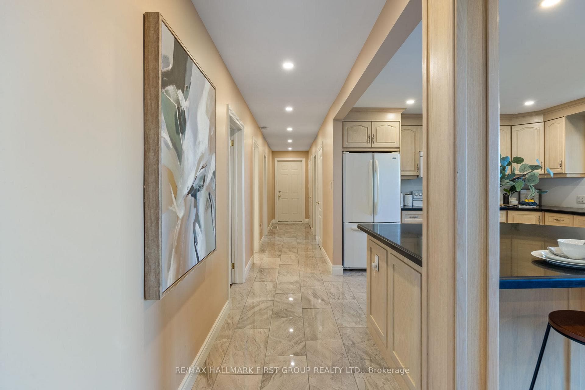 405 Coates Road photo 25