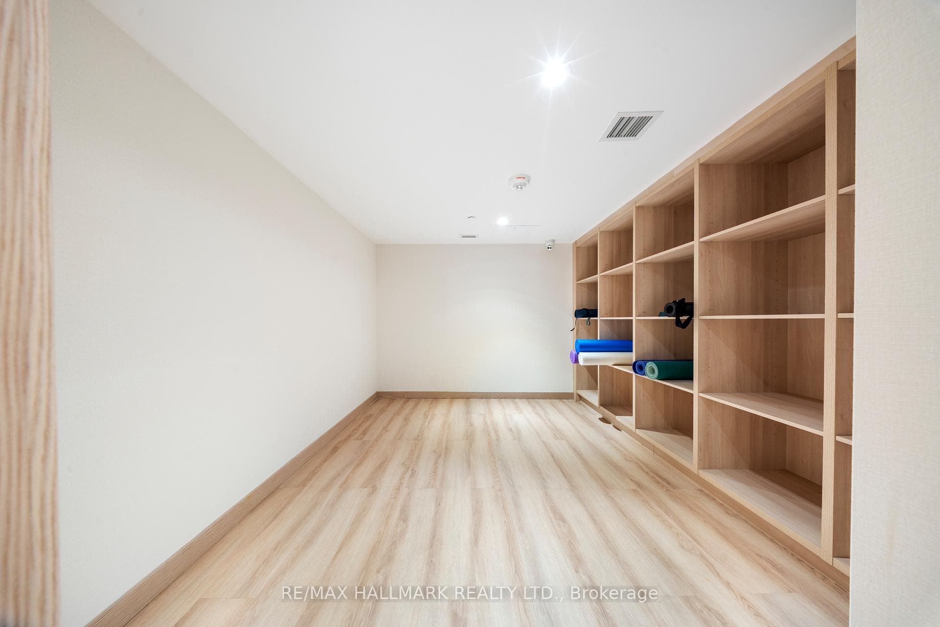 1050 Eastern Avenue Unit 801 photo 14