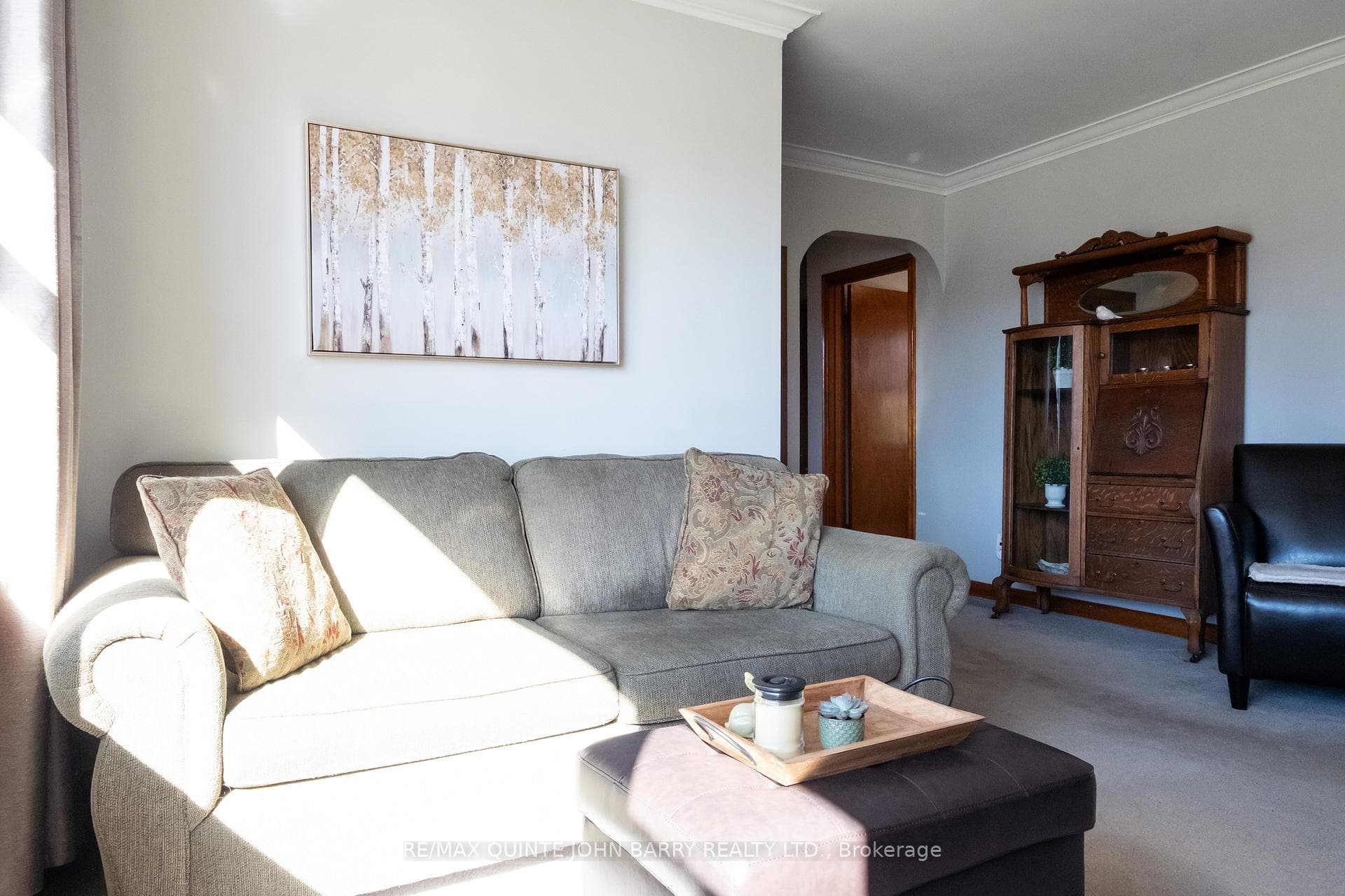 34 Southview Avenue photo 8
