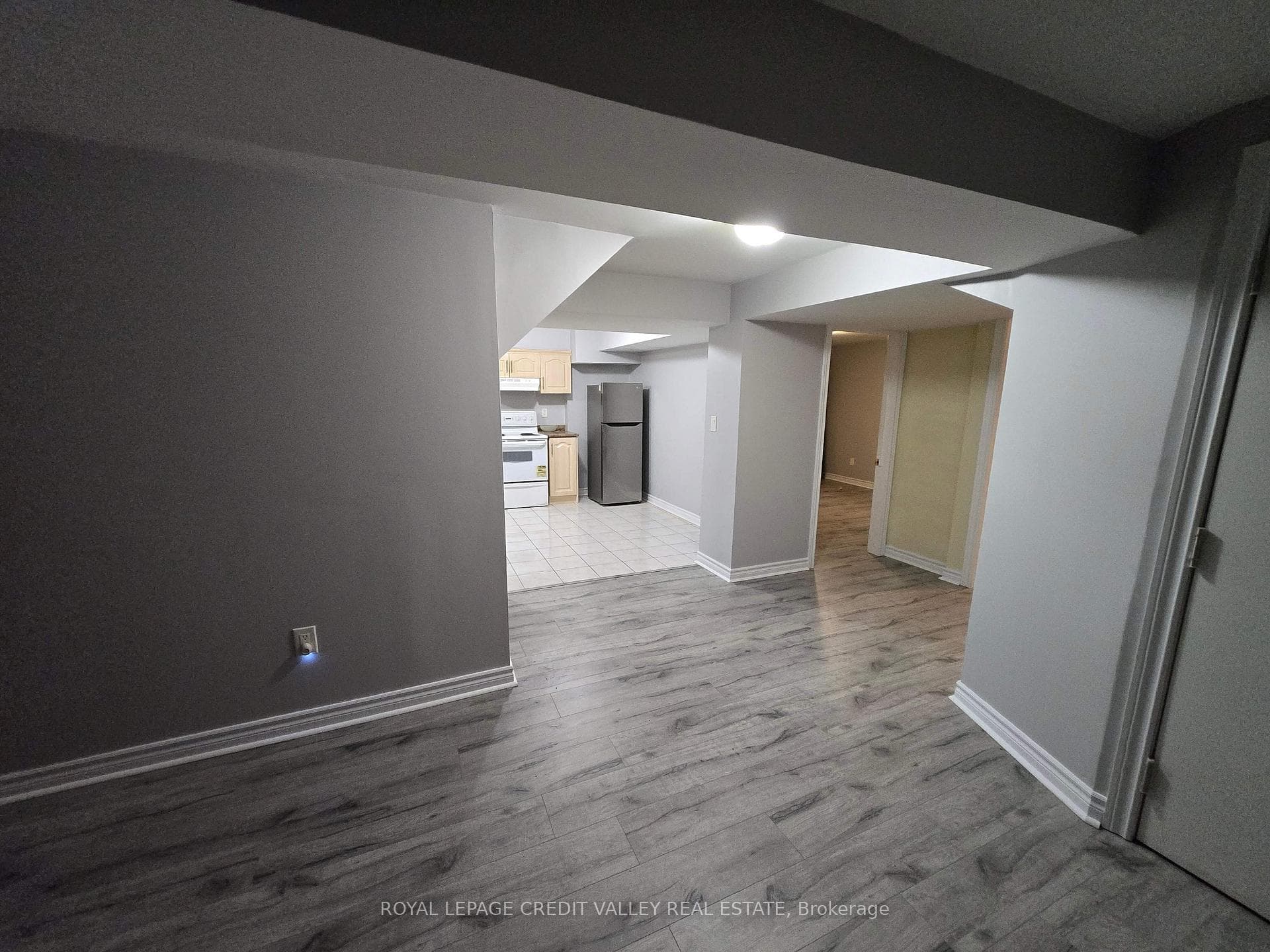 81 Pappain Crescent Unit BSMT photo 2